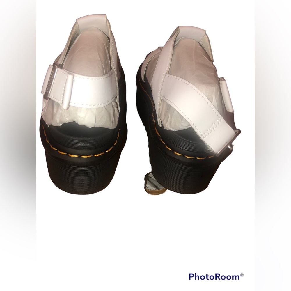 Dr. Martens × FRANCIS LEATHER STRAP SANDALS - Picture 7 of 13